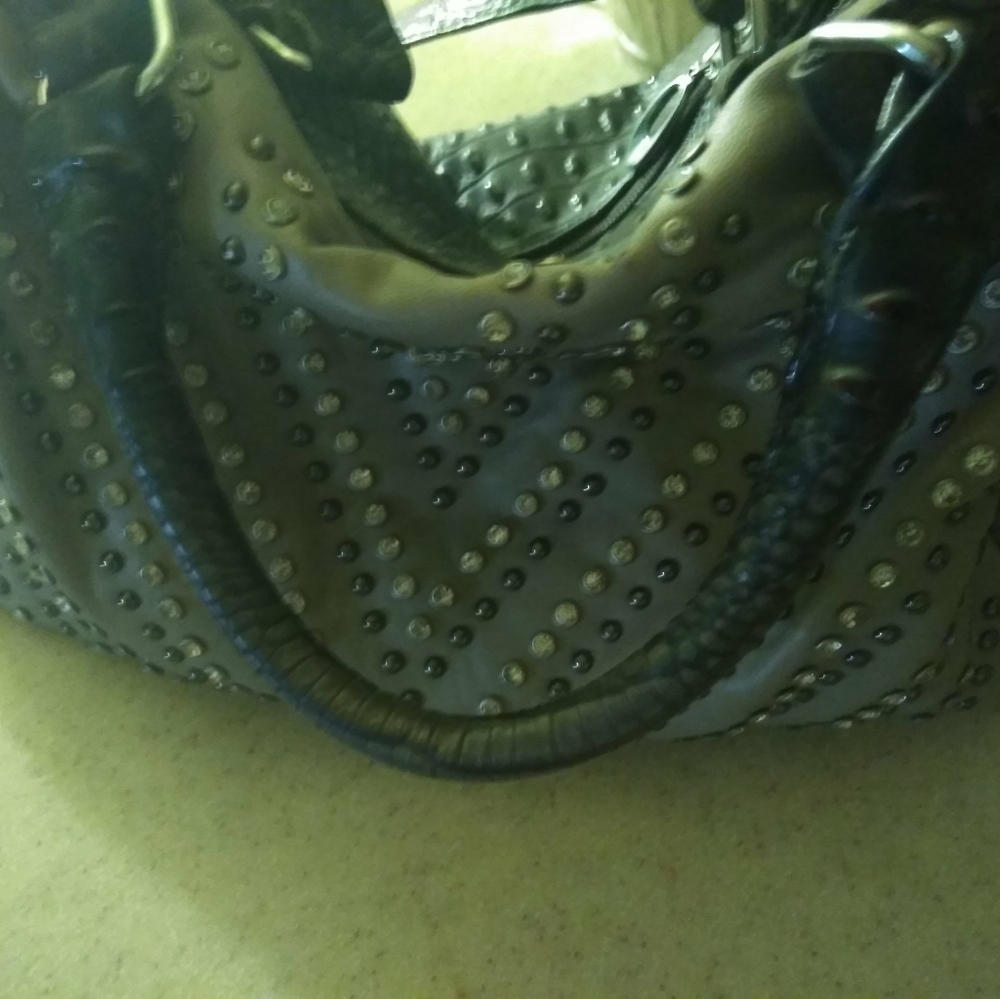 Handbag - Picture 2 of 2